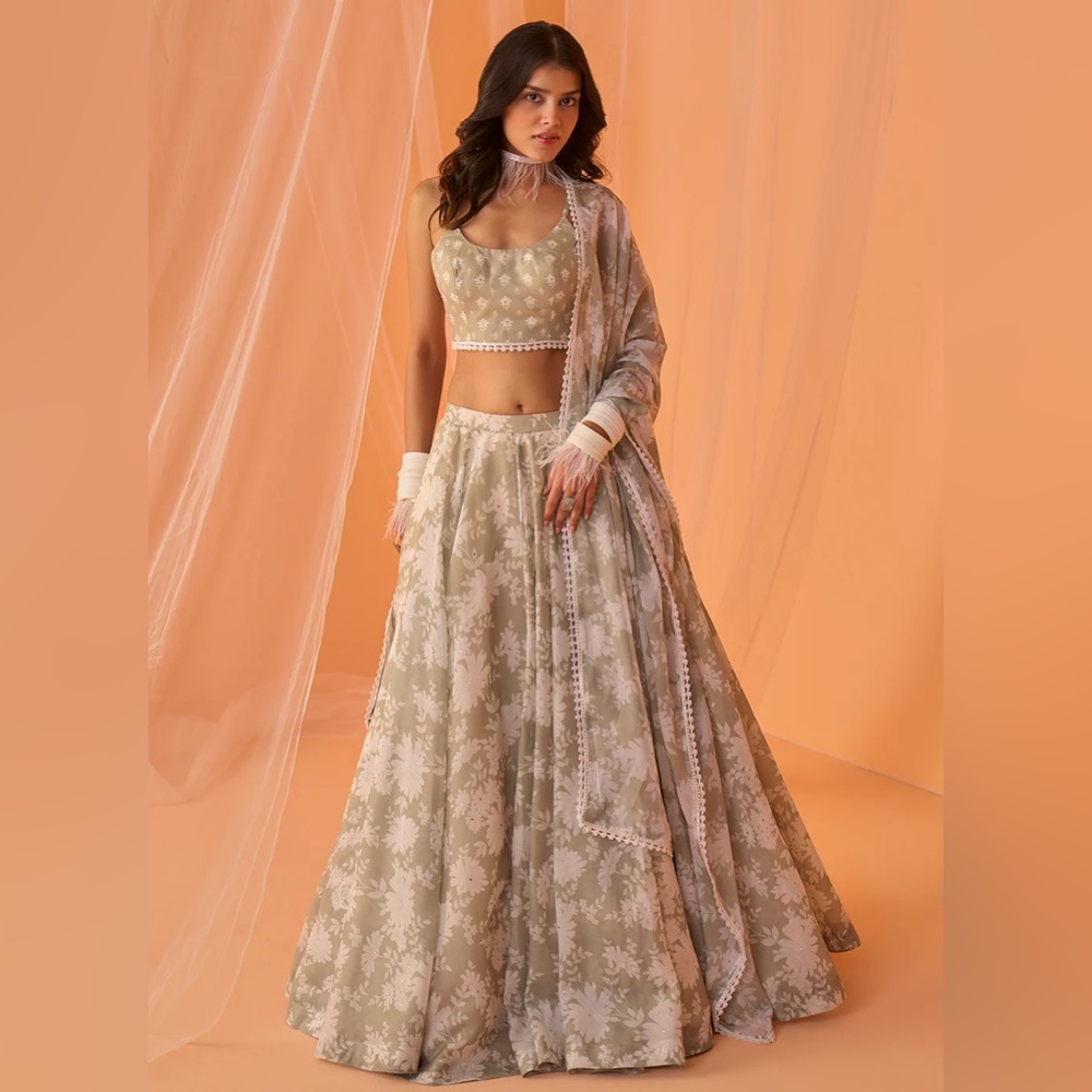 Lashkaraa Light Sage Chanderi Lehenga XXS Floral Wedding Guest